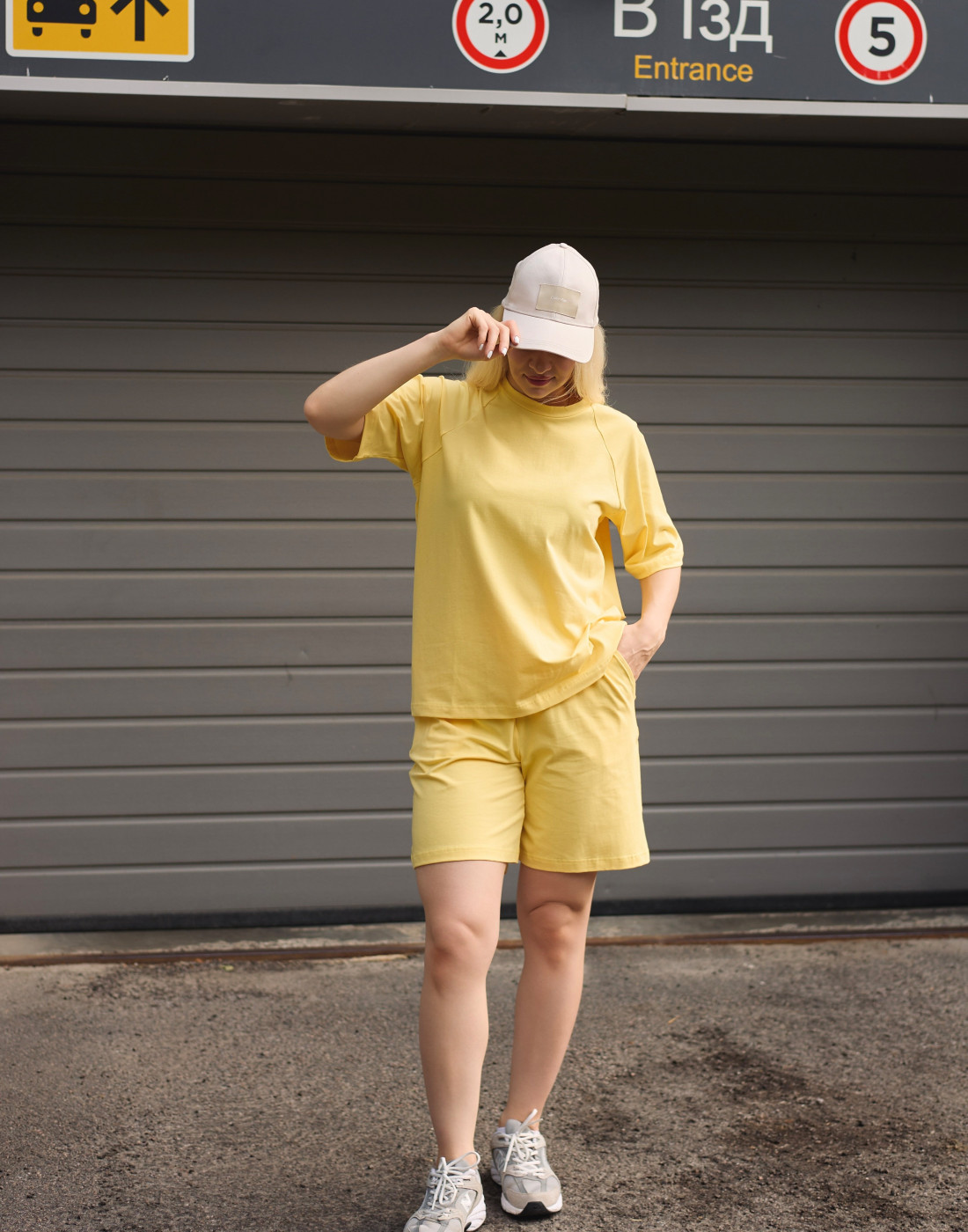Жіночий комплект шорти + футболка реглан (бавовна) - лимонний