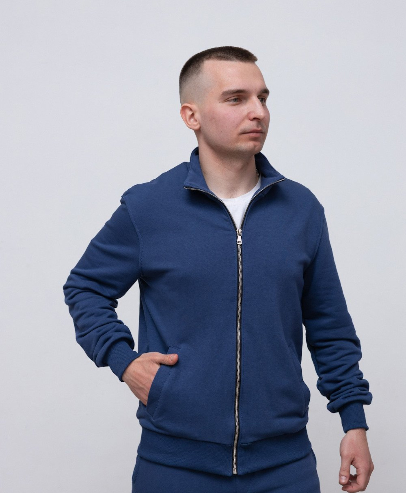 Демісезонний чоловічий костюм Boss - індіго